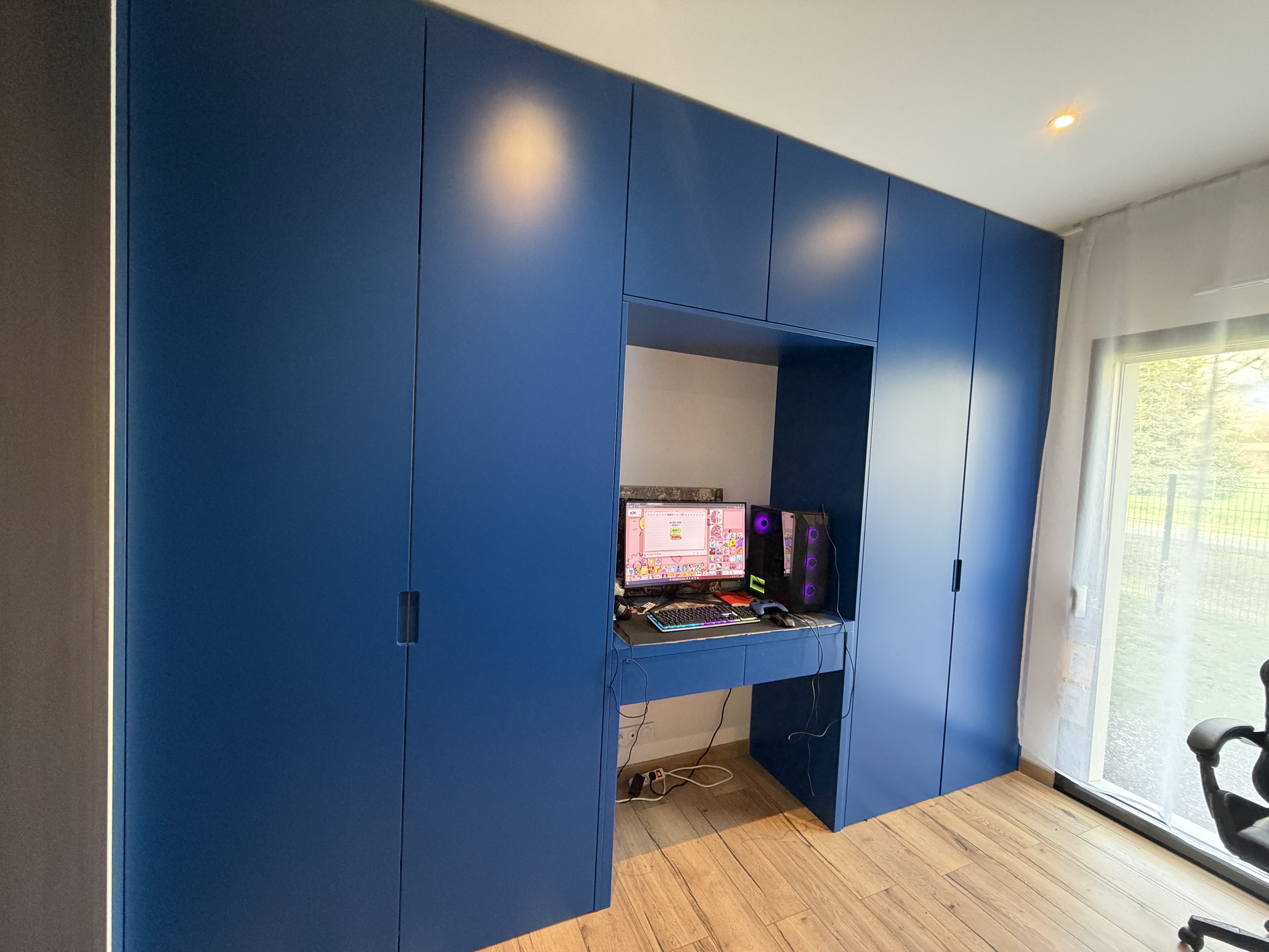 Dressing sur mesure — Studio Agencia