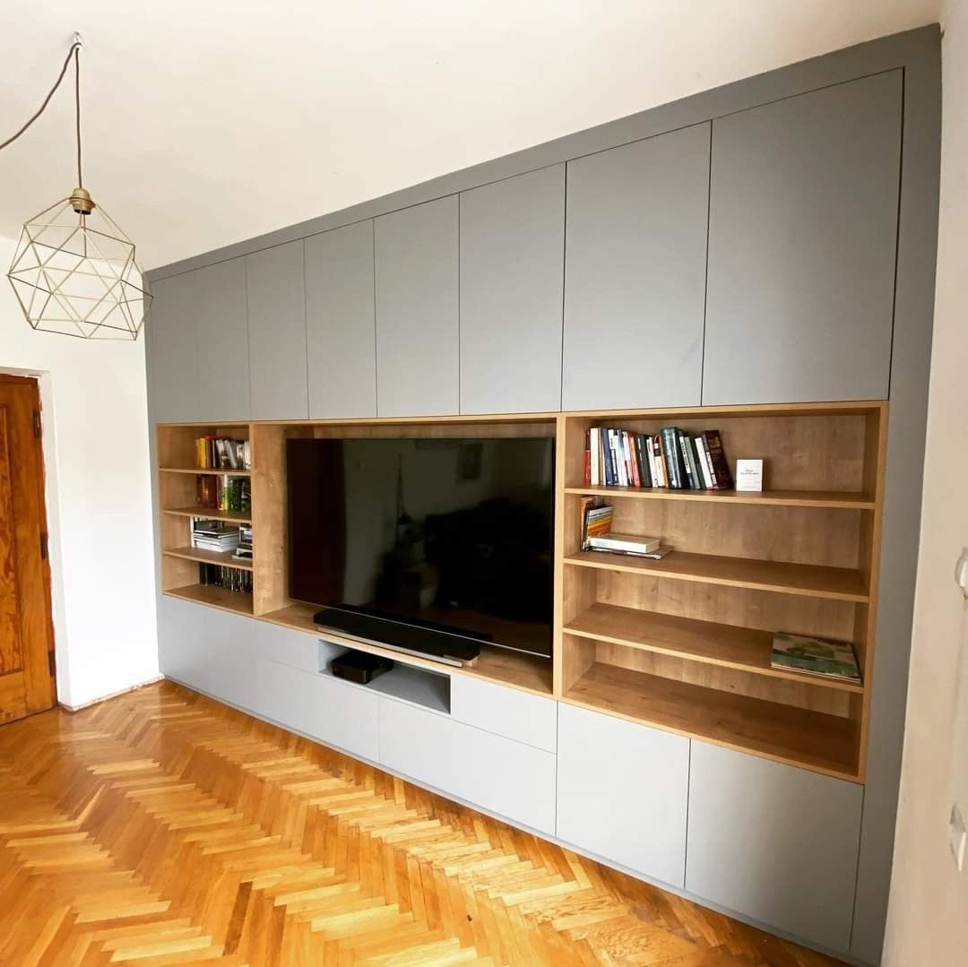 Meuble TV sur mesure avec niches bois