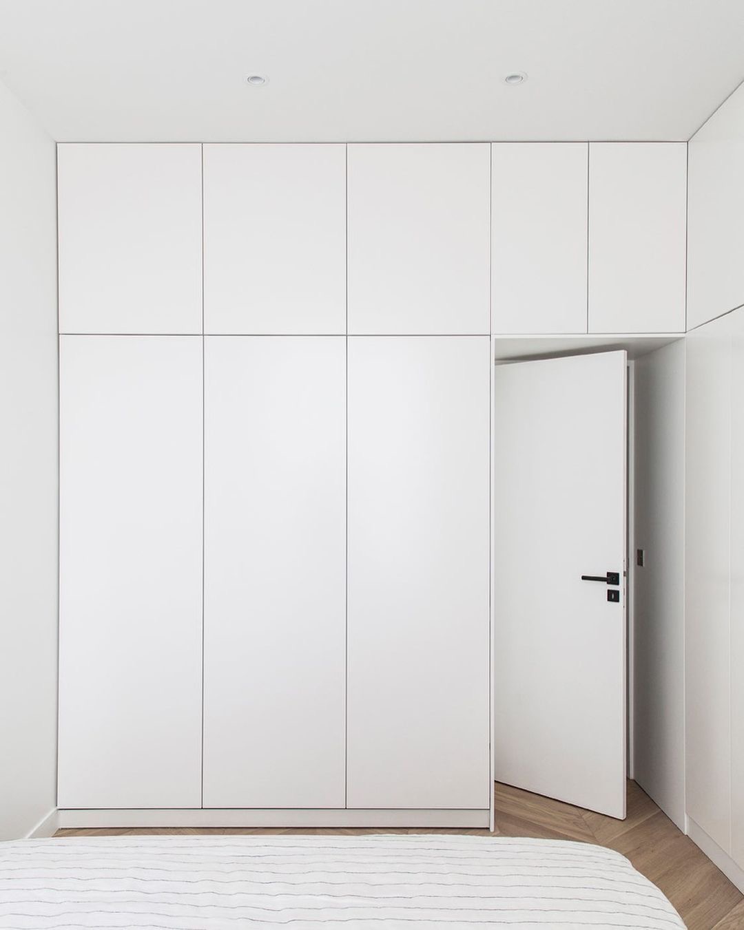 Portes sur mesure — Studio Agencia